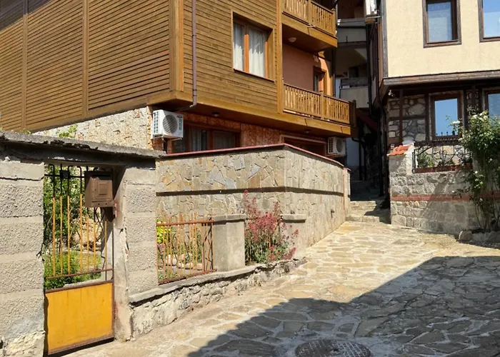 Guest house Amfora With A Sea View